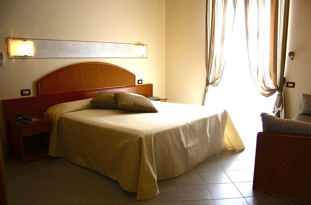 Hotel Regina فورتي دي مارمي المظهر الخارجي الصورة
