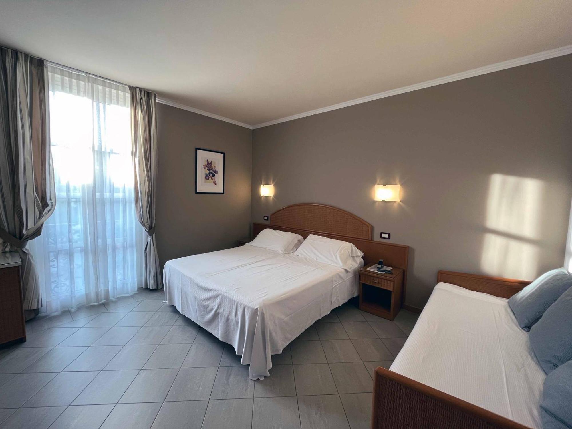 Hotel Regina فورتي دي مارمي المظهر الخارجي الصورة